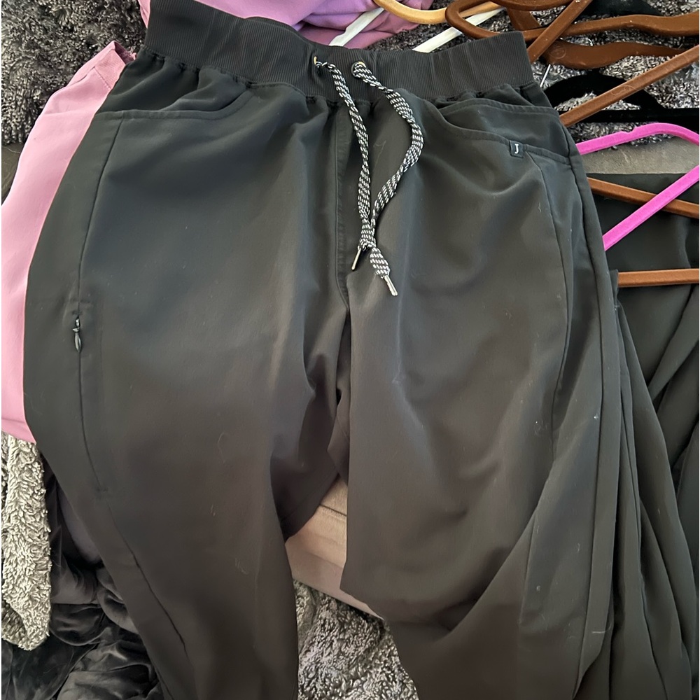 Jaanuu Men’s scrub pants